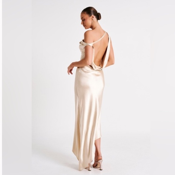 Meshki Gold Yvette Dress - size small. - Picture 3 of 8